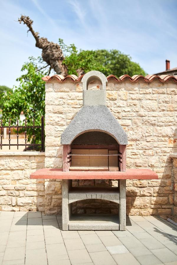 Villa Maris Brtonigla Exterior foto