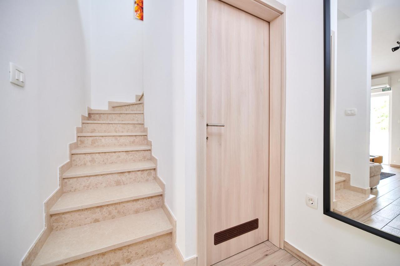 Villa Maris Brtonigla Exterior foto